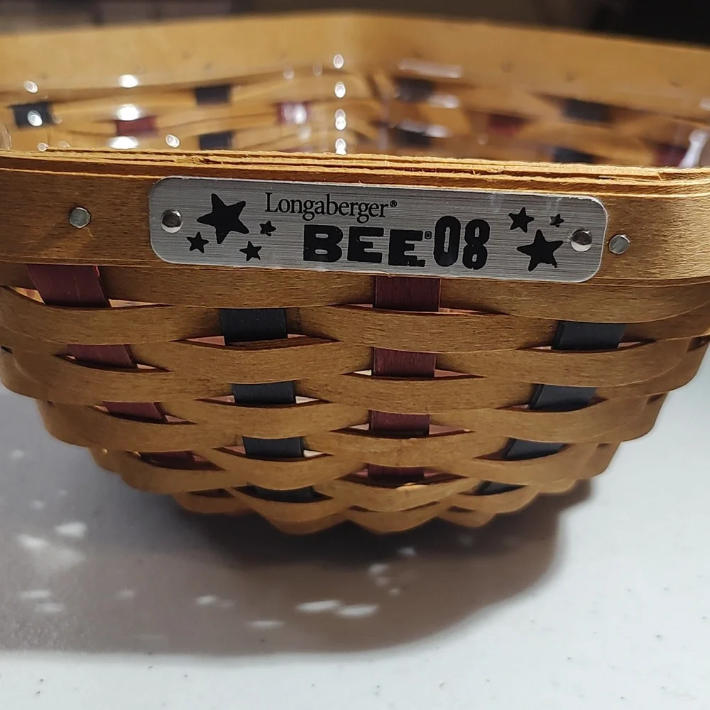 Longaberger Bee 2008 Basket & Protector
